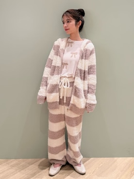 「アイテム（ルームウェア）」を使った、gelato piqueさん（レディース・156cm）の秋コーディネート