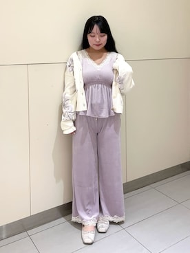 「アイテム（ルームウェア）」を使った、gelato piqueさん（レディース・155cm）の秋コーディネート