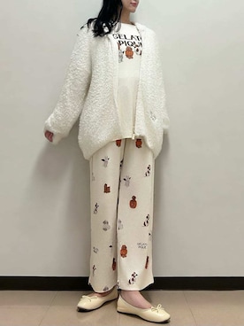 「アイテム（ルームウェア/パジャマ、ホワイト系）」を使った、gelato piqueさん（レディース・163cm）の秋コーディネート
