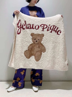 「アイテム（ブランケット）」を使った、gelato piqueさん（レディース・155cm）の秋コーディネート