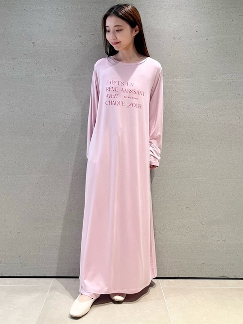 フェミニンレーヨンロゴワンピース（ルームウェア/パジャマ）｜gelato