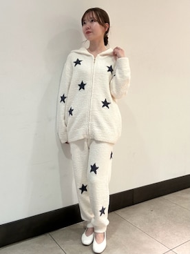 「スター」｜gelato piqueさん（レディース・158cm）の冬コーディネート