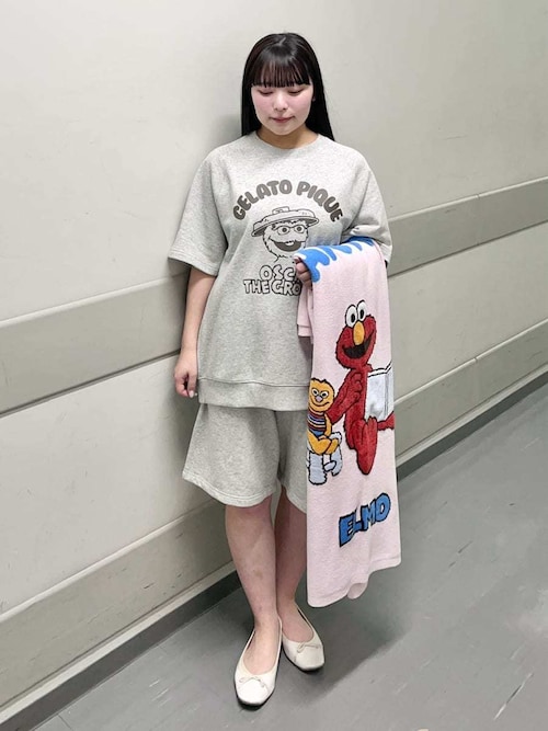 SESAME STREET】【UNISEX】裏毛プルオーバー＆ハーフパンツセット
