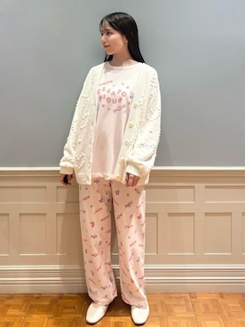 「アイテム（ルームウェア）」を使った、gelato piqueさん（レディース・161cm）の秋コーディネート