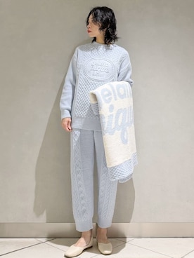 「アイテム（ブランケット）」を使った、gelato piqueさん（レディース・168cm）の冬コーディネート