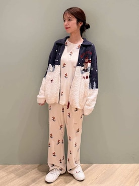 「アイテム（ルームウェア）」を使った、gelato piqueさん（レディース・156cm）の秋コーディネート