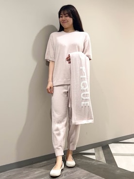 「アイテム（インテリア）」を使った、gelato piqueさん（レディース・165cm）の春コーディネート