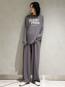 「gelato pique（ジェラートピケ）の【HOMME】ロゴワンポイントプリントロンT（ルームウェア/パジャマ）」を使った、gelato piqueさん（レディース・168cm）の秋コーディネート