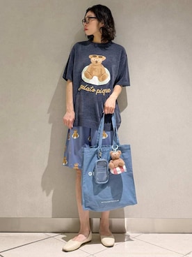 「アイテム（ポーチ）」を使った、gelato piqueさん（レディース・168cm）の春コーディネート