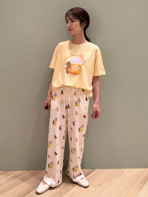 はちみつベア柄ワンポイントTシャツ（ルームウェア/パジャマ）｜gelato