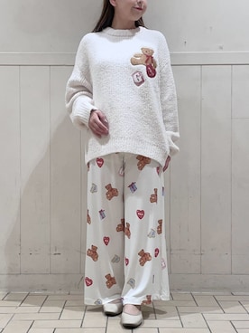 「アイテム（ルームウェア）」を使った、gelato piqueさん（レディース・146cm）の秋コーディネート