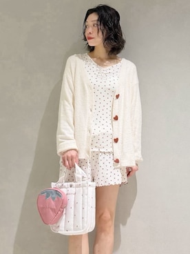 「アイテム（ペットグッズ）」を使った、gelato piqueさん（レディース・168cm）の春コーディネート