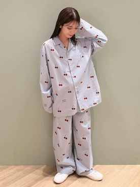 「アイテム（ルームウェア、ブルー系）」を使った、gelato piqueさん（レディース・156cm）の秋コーディネート