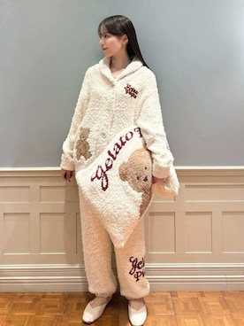 「アイテム（ルームウェア/パジャマ）」を使った、gelato piqueさん（レディース・161cm）の秋コーディネート