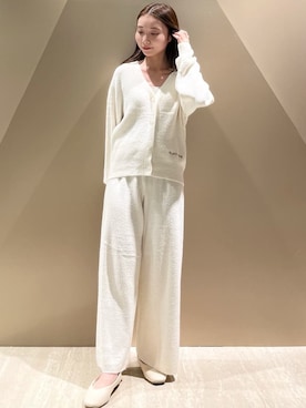 「アイテム（ルームウェア）」を使った、gelato piqueさん（レディース・150cm）の冬コーディネート