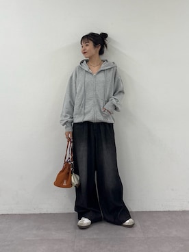 「アイテム（キーケース/キーアクセサリー）」を使った、kyaaaiさん（レディース・156cm）の秋コーディネート