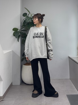 「CIAOPANIC TYPY（チャオパニックティピー）の【WEB限定】CLE'DUビッグシルエット裏起毛ロゴスウェット（スウェット、グレー系）」を使った、kyaaaiさん（レディース・156cm）の秋コーディネート