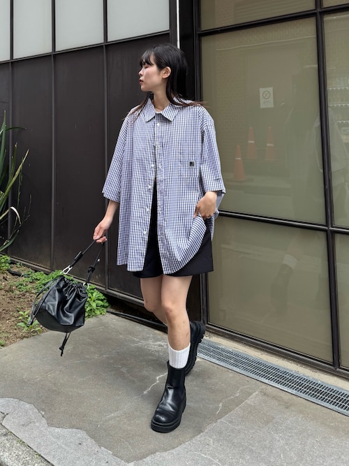 送料関税込*PATOU*セクシー オープンバックシャツ オシャレ Patou ストライプ シャツ | ブラック | FARFETCH JP