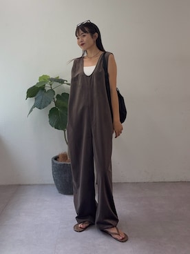 「アイテム（つなぎ/オールインワン、ブラウン系）」を使った、kyaaaiさん（レディース・156cm）の秋コーディネート