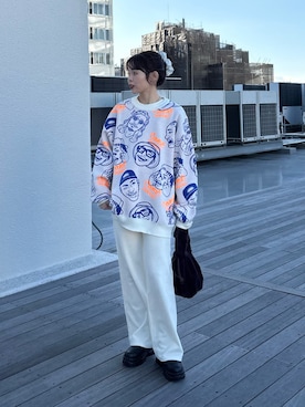 「CIAOPANIC TYPY（チャオパニックティピー）の【willow】ファー巾着BAG（トートバッグ）」を使った、kyaaaiさん（レディース・156cm）の秋コーディネート