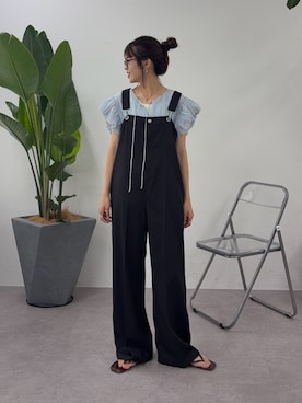 「WILLOW（ウィロー）の【willow】スラックスサロペット（サロペット/オーバーオール、ブラック系）」を使った、kyaaaiさん（レディース・156cm）の夏コーディネート