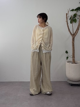 「CIAOPANIC TYPY（チャオパニックティピー）のフロントタックレイヤードライクメランジリブカーデ（Tシャツ/カットソー、イエロー系）」を使った、kyaaaiさん（レディース・156cm）の春コーディネート