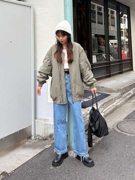 「アイテム（MA-1）」を使った、kyaaaiさん（レディース・156cm）の秋コーディネート