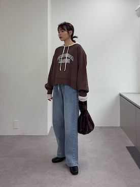 「アイテム（トートバッグ、レッド系）」を使った、kyaaaiさん（レディース・156cm）の冬コーディネート