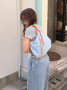 「CIAOPANIC TYPY（チャオパニックティピー）の:【ZOZO限定】【600mlペットボトル収納可能】撥水ナイロンハーフムーン2WAYBAG（ショルダーバッグ、ブルー系）」を使った、kyaaaiさん（レディース・156cm）の春コーディネート