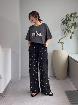 「CIAOPANIC TYPY（チャオパニックティピー）のかすれロゴプリントTee（Tシャツ/カットソー、グレー系）」を使った、kyaaaiさん（レディース・156cm）の春コーディネート