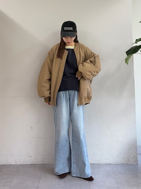 「アイテム（MA-1、ベージュ系）」を使った、kyaaaiさん（レディース・156cm）の秋コーディネート