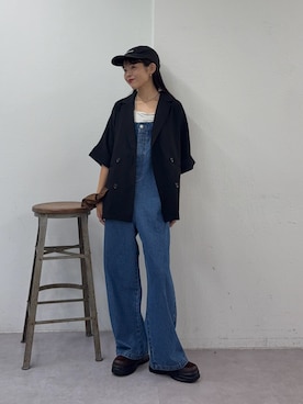 「アイテム（スニーカー）」を使った、kyaaaiさん（レディース・156cm）の秋コーディネート