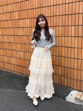 「Maison Calme（メゾンカルム）の【26年春夏新作】2WAYフェイクレイヤード裾フリルボタンカーディガン　着回しトップス　シアーインナー（カーディガン/ボレロ、グレー系）」を使った、Renaさん（レディース・160cm）の冬コーディネート