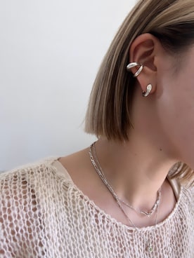 「アイテム（イヤーカフ）」を使った、sakiさん（レディース・156cm）の秋コーディネート