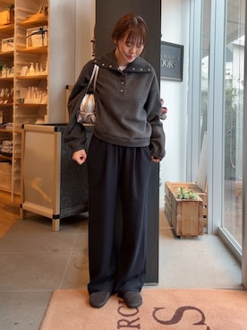 「アイテム（その他トップス）」を使った、あみさん（レディース・158cm・20代）の秋コーディネート