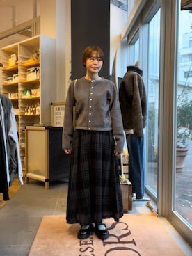 「かぐれ（カグレ）のアイテム（スカート）」を使った、あみさん（レディース・158cm）の秋コーディネート