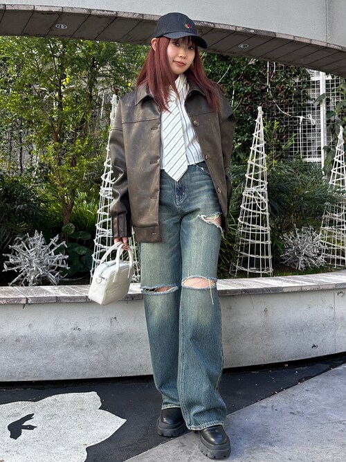 EVRIS（エヴリス）の「カットデザインハイウエストデニムパンツ  