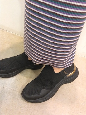 「SKECHERS（スケッチャーズ）のアイテム」を使った、Paradeアリオ橋本店さん（レディース・151cm）の秋コーディネート