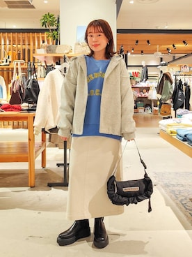 「アイテム（スウェット）」を使った、kanakoさん（レディース・157cm・30代）の冬コーディネート