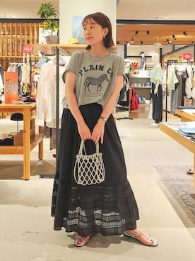 「BAYFLOW（ベイフロー）のビーズミニショルダーバッグ（ショルダーバッグ、シルバー系）」を使った、kanakoさん（レディース・157cm）の夏コーディネート