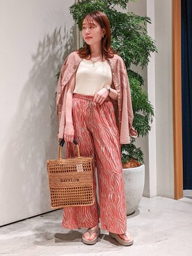 「アイテム（パンツ、レッド系）」を使った、kanakoさん（レディース・157cm）の春コーディネート