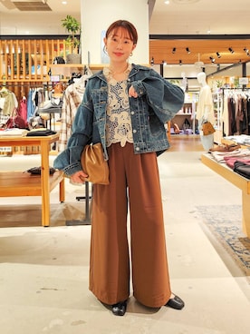 「bijorie（ビジュリィ）の【bijorie】カップ付きリブスクエアキャミ／NEW BASIC 25SS（インナーウェア/肌着）」を使った、kanakoさん（レディース・157cm・30代）の秋コーディネート