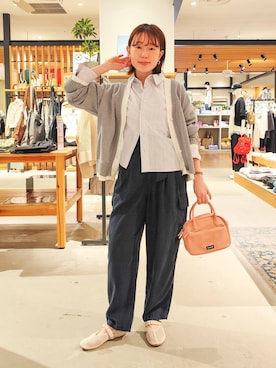 「BEVERLY HILLS POLO CLUB（ビバリーヒルズポロクラブ）の【BEVERLY HILLS POLO CLUB】別注ストライプシャツ（シャツ/ブラウス、ブルー系）」を使った、kanakoさん（レディース・157cm）の春コーディネート