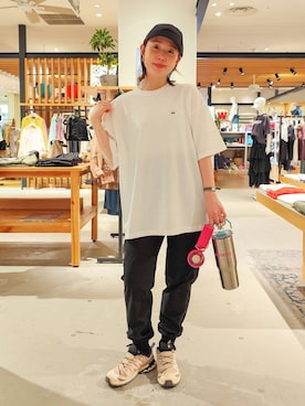 「アイテム（食器/キッチン）」を使った、kanakoさん（レディース・157cm）の春コーディネート