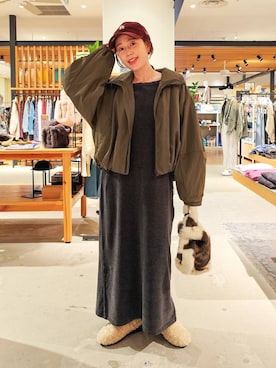 「HEREIAM（ヘレイアム）のアイテム」を使った、kanakoさん（レディース・157cm）の秋コーディネート