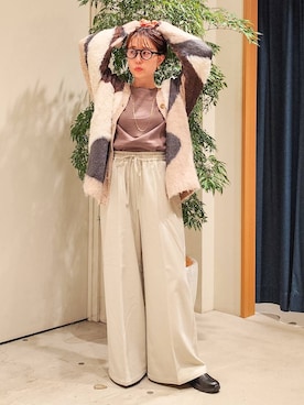「アイテム（アクセサリー）」を使った、kanakoさん（レディース・157cm・30代）の秋コーディネート