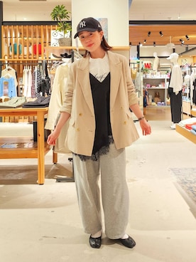 「BAYFLOW（ベイフロー）のアイテム（パンツ）」を使った、kanakoさん（レディース・157cm）の春コーディネート