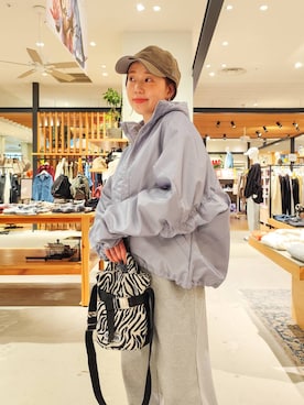 「アイテム（スウェットパンツ）」を使った、kanakoさん（レディース・157cm・30代）の秋コーディネート