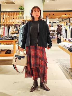 「BAYFLOW（ベイフロー）のアイテム（ショルダーバッグ）」を使った、kanakoさん（レディース・157cm）の秋コーディネート