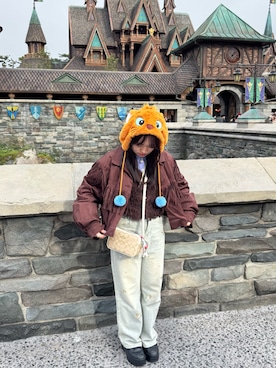 「Disney（ディズニー）のアイテム」を使った、リンさん（レディース・158cm）の冬コーディネート